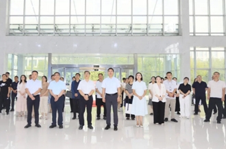 中共河南省委黨史和地方史志研究室與花花牛乳業(yè)集團(tuán)開展黨建共建活動